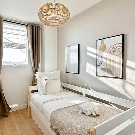 Premium Flat Balcony & Lift For 5 Appartamento Parigi