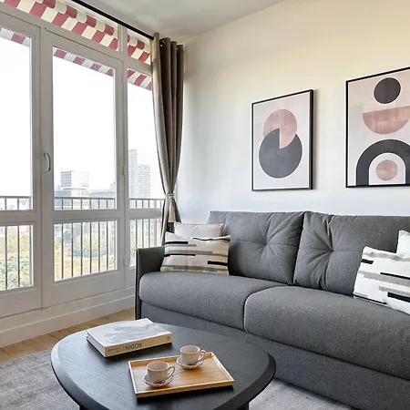 Premium Flat Balcony & Lift For 5 Appartamento *
