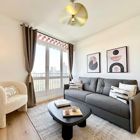 Premium Flat Balcony & Lift For 5 * Parigi