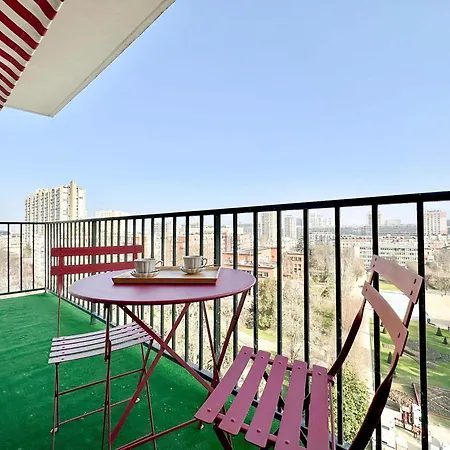 Appartamento Premium Flat Balcony & Lift For 5 Parigi