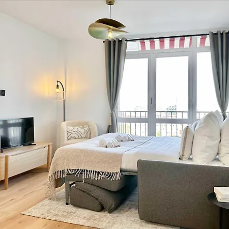 Premium Flat Balcony & Lift For 5 Appartamento Parigi