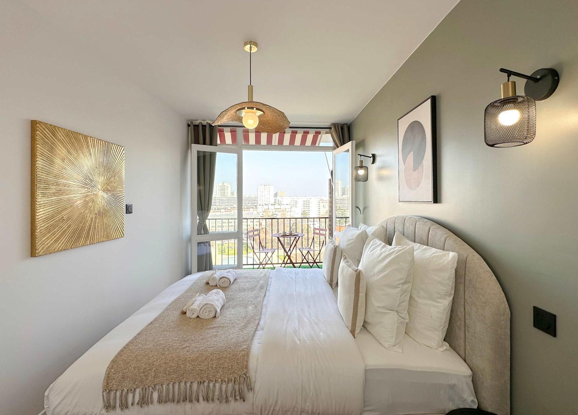 Premium Flat Balcony & Lift For 5 * Parigi