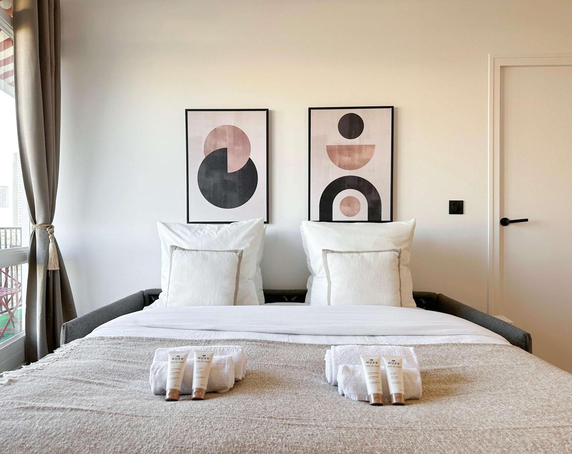 Premium Flat Balcony & Lift For 5 * Parigi